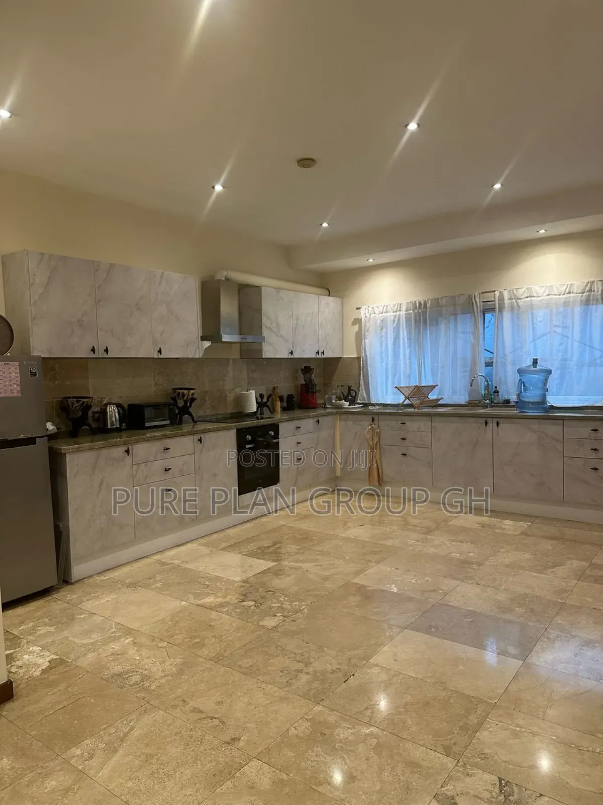 Furnished 3bdrm Apartment in Dzorwulu for rent