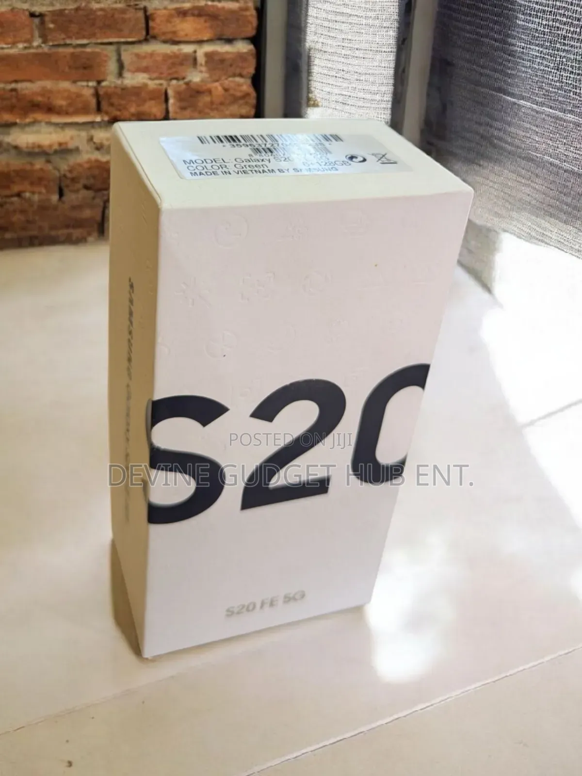 New Samsung Galaxy S20 FE 128 GB Gold