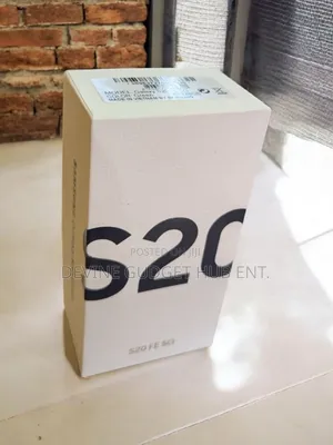 New Samsung Galaxy S20 FE 128 GB Gold