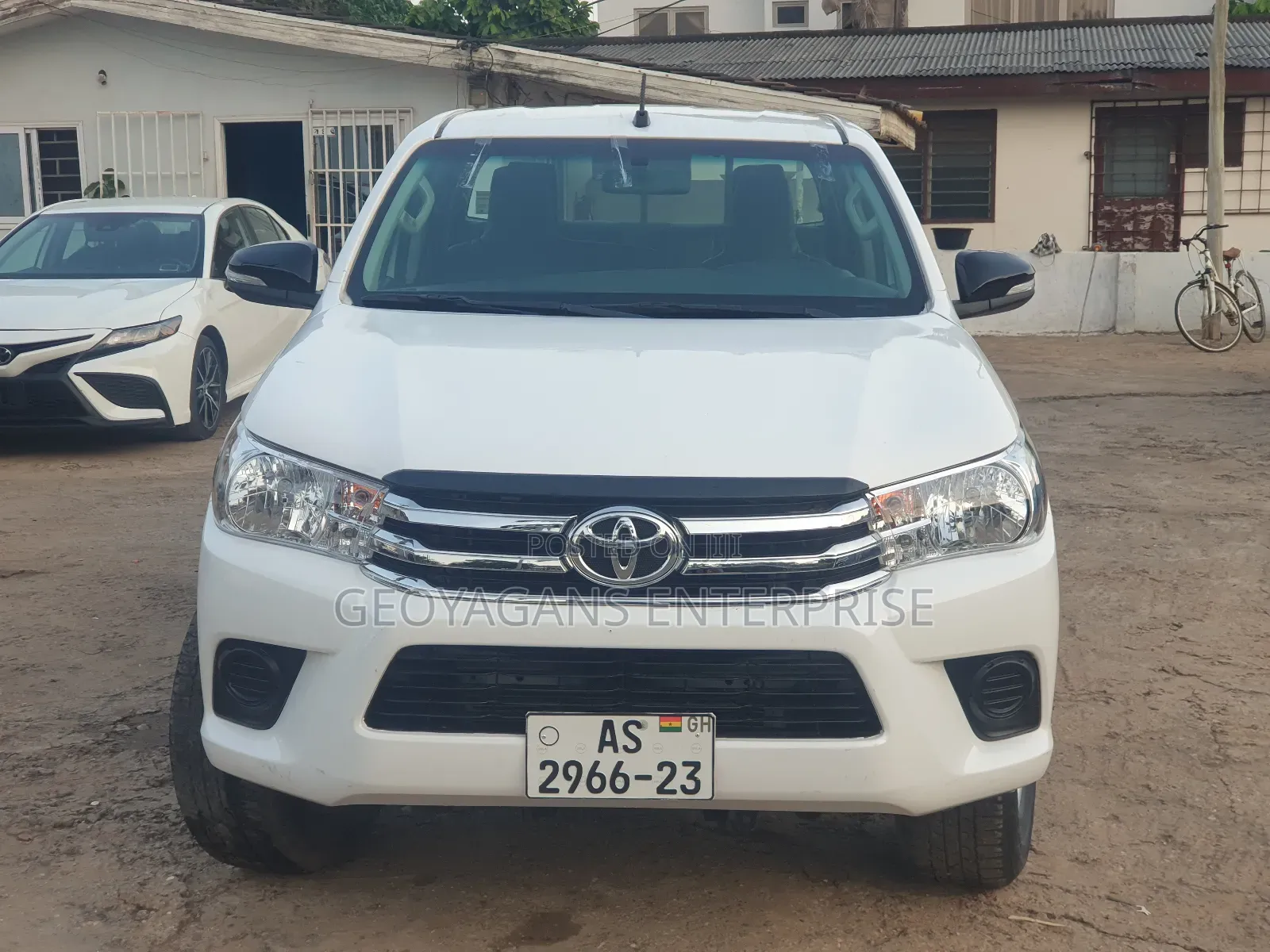 Toyota Hilux Revo Double Cab Deisel 2.8 AWD 2017 White