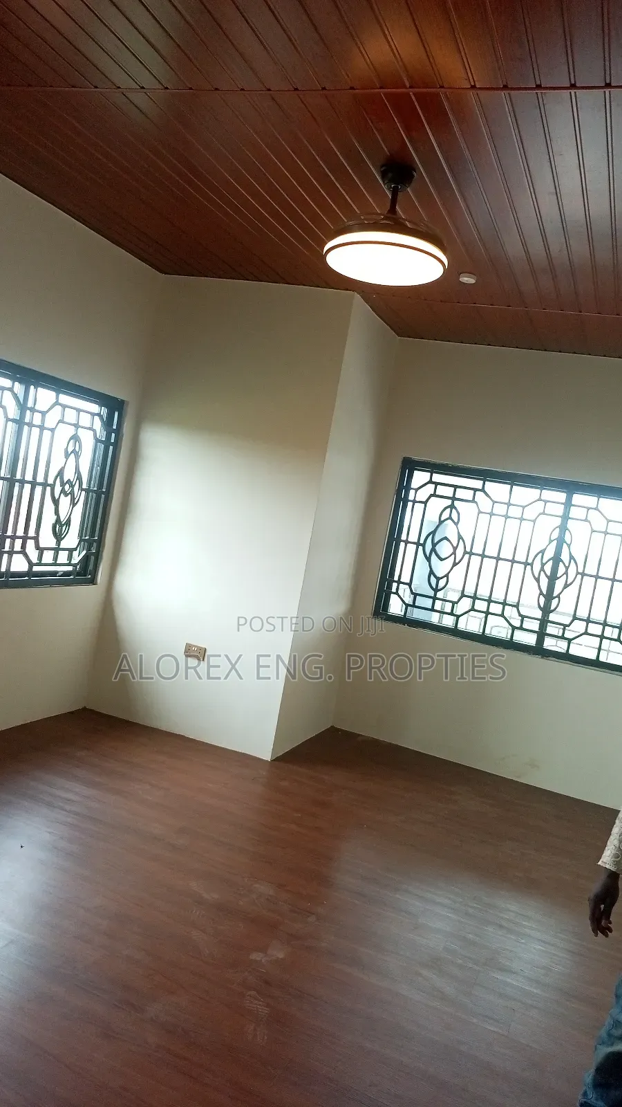 5bdrm House in Castle Gate Estate, Adenta for rent