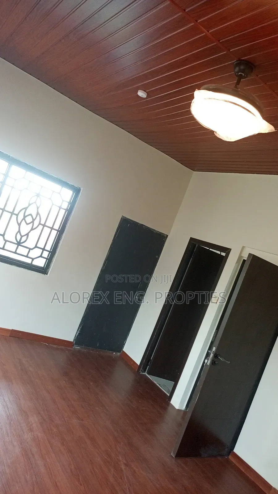 5bdrm House in Castle Gate Estate, Adenta for rent