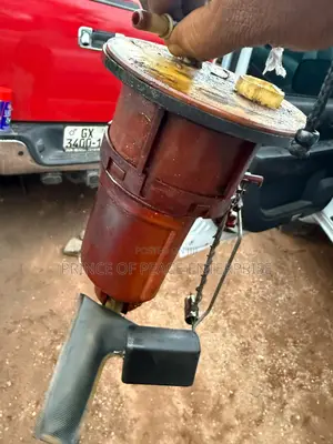 Mistubushi Endeavor Home Used Fuel Pump