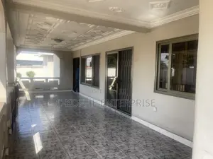6bdrm House in Achimota for rent