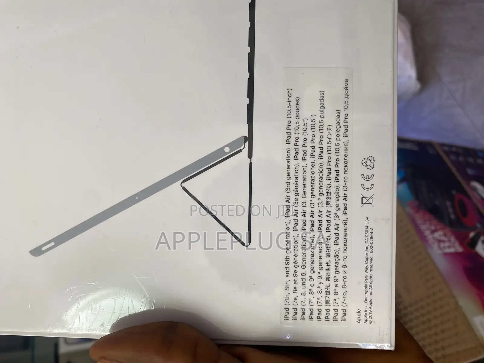 Magic Keyboard Folio for (7th,8th,9th Gen ) iPad