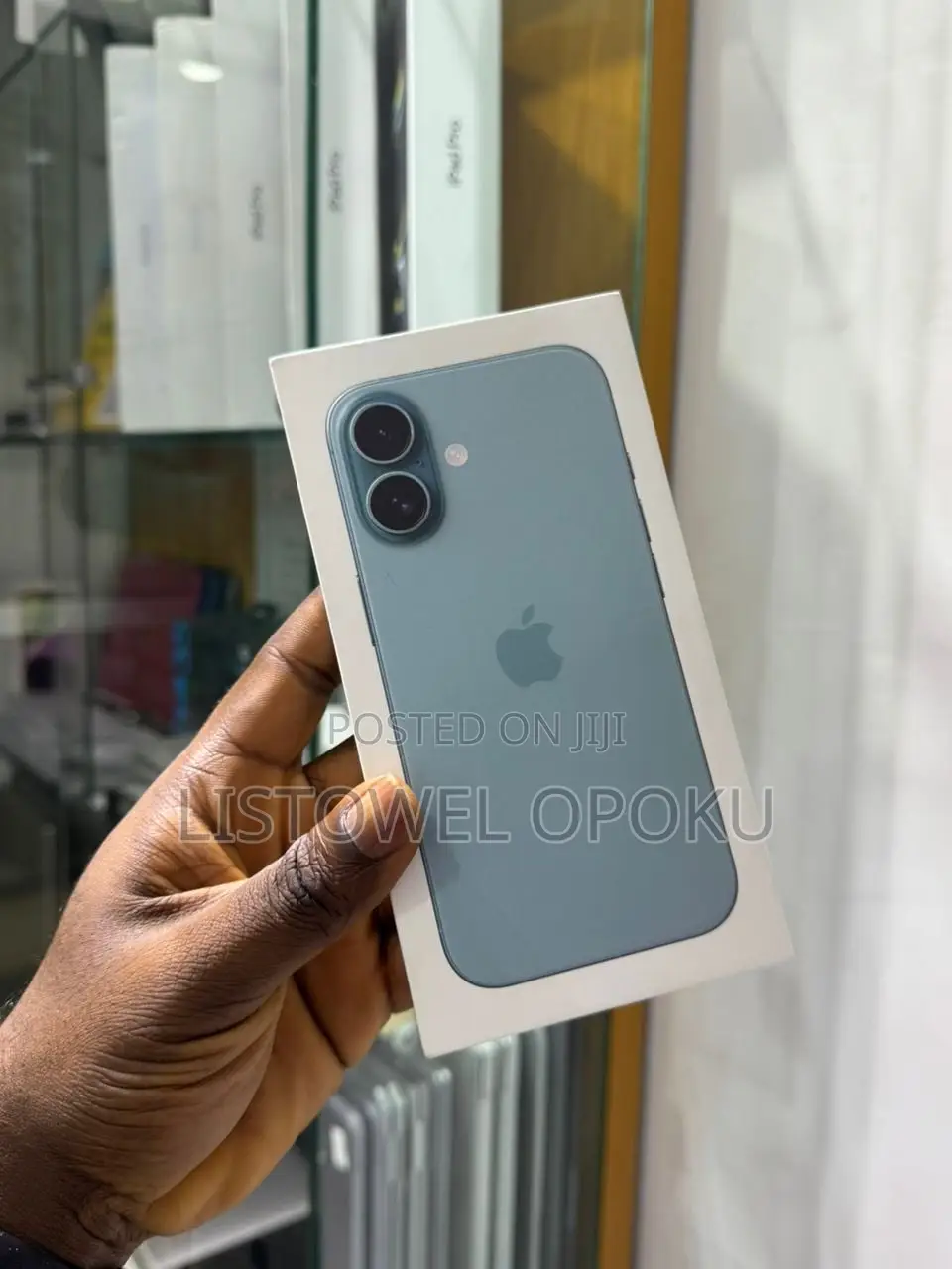 New Apple iPhone 16 128 GB