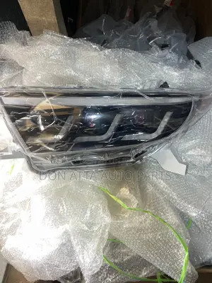Toyota Highlander 2011-2013 Spec Headlight