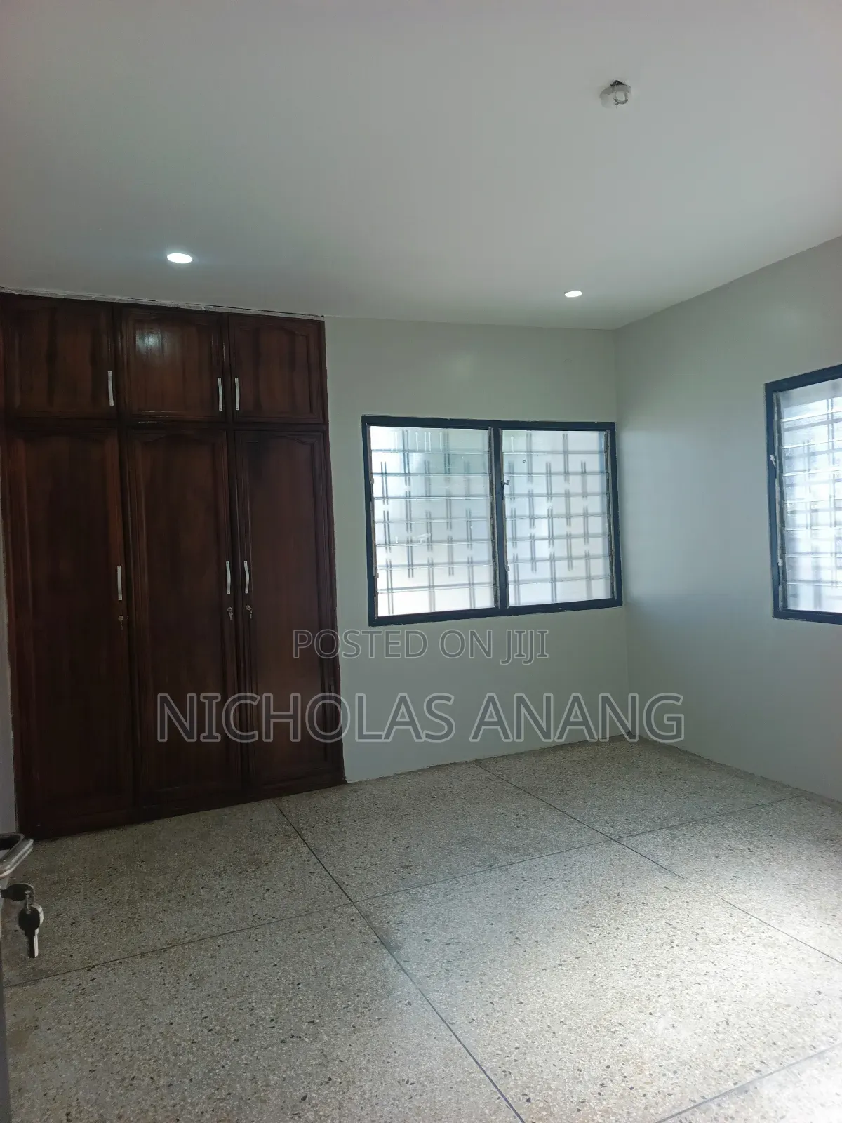 3bdrm House in The Dorns Properties, New Town for rent