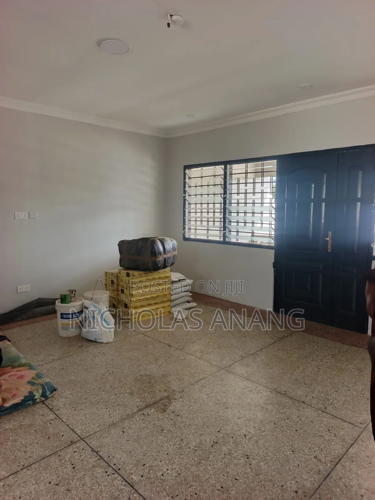 3bdrm House in The Dorns Properties, New Town for rent