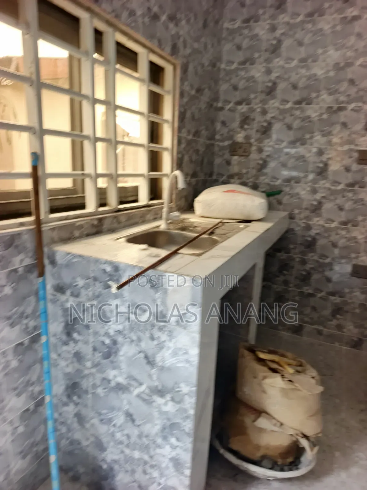 1bdrm Apartment in The Dorns Properties, New Town for rent