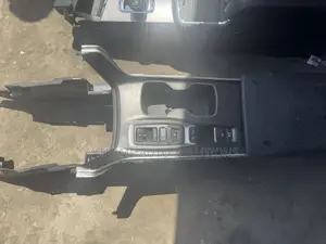 Center Console And Armrest Honda Accord 2018-2022