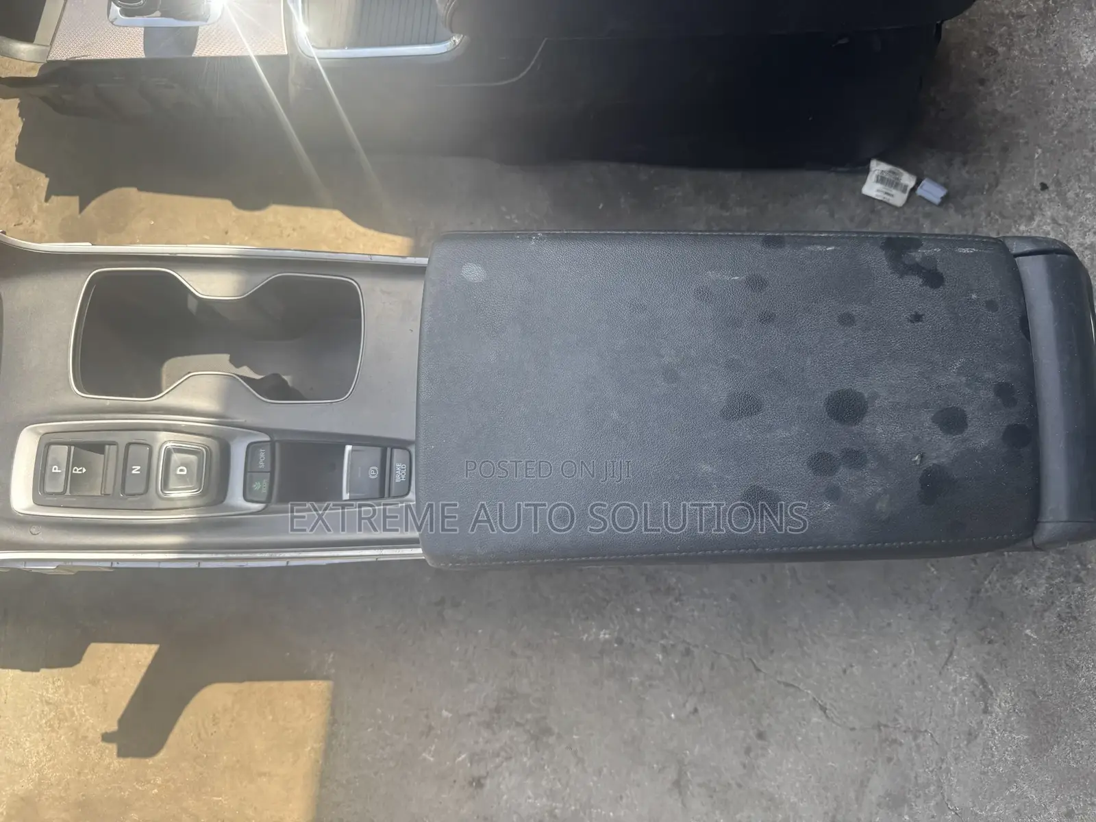 Center Console And Armrest Honda Accord 2018-2022
