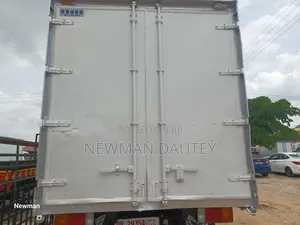 5ton Container Blue White