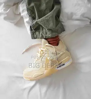 Air J4 Off White