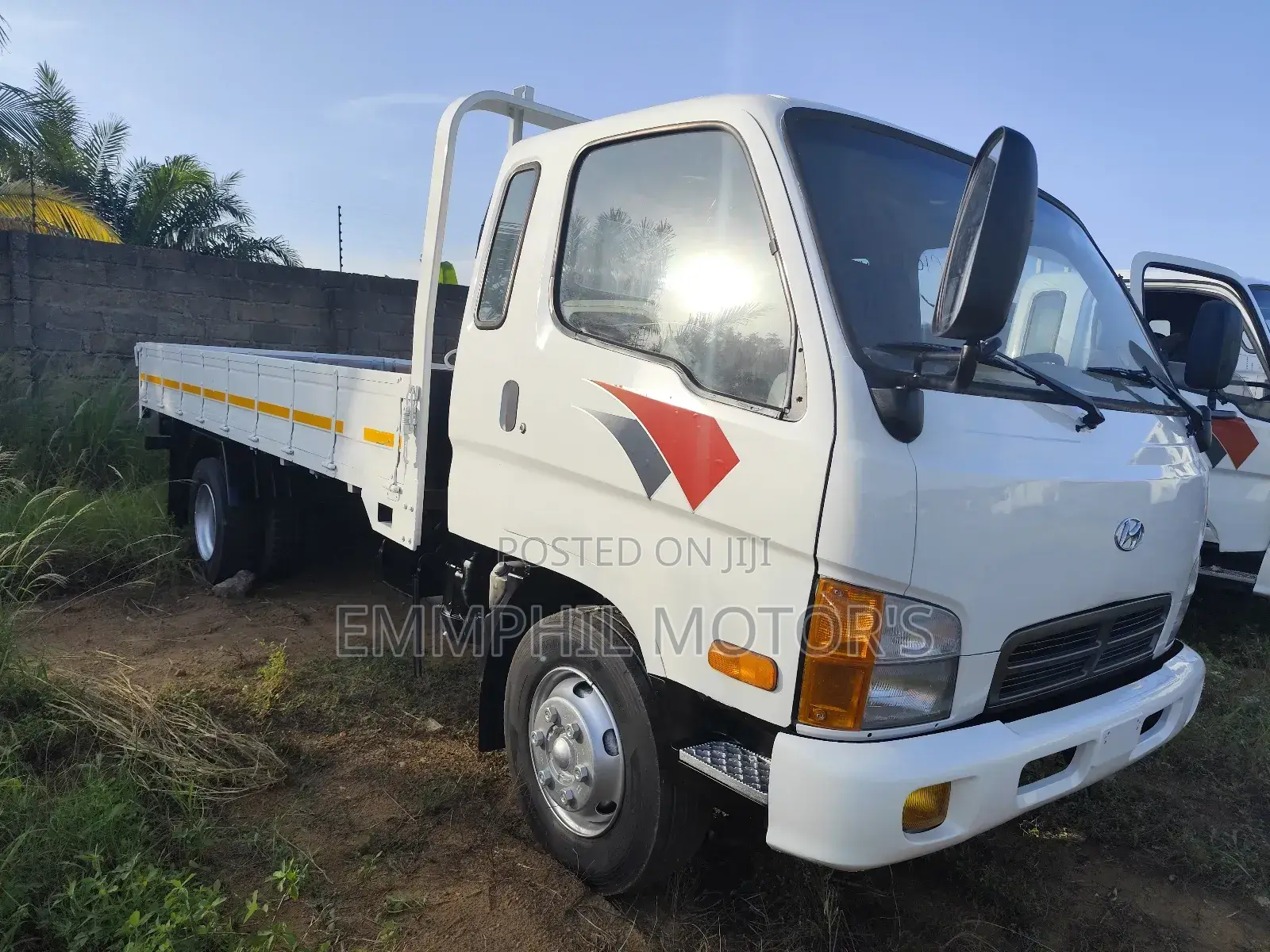 Hyundai Mighty 3.5ton. New Arrival. Manual Engine.