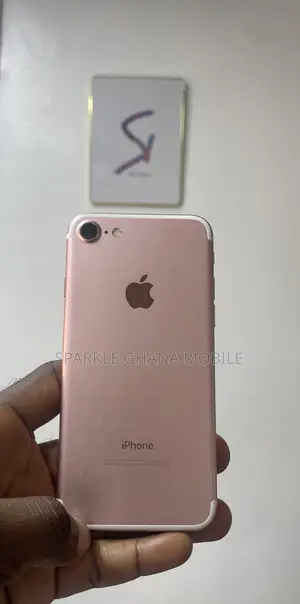 Apple iPhone 7 32 GB Rose Gold
