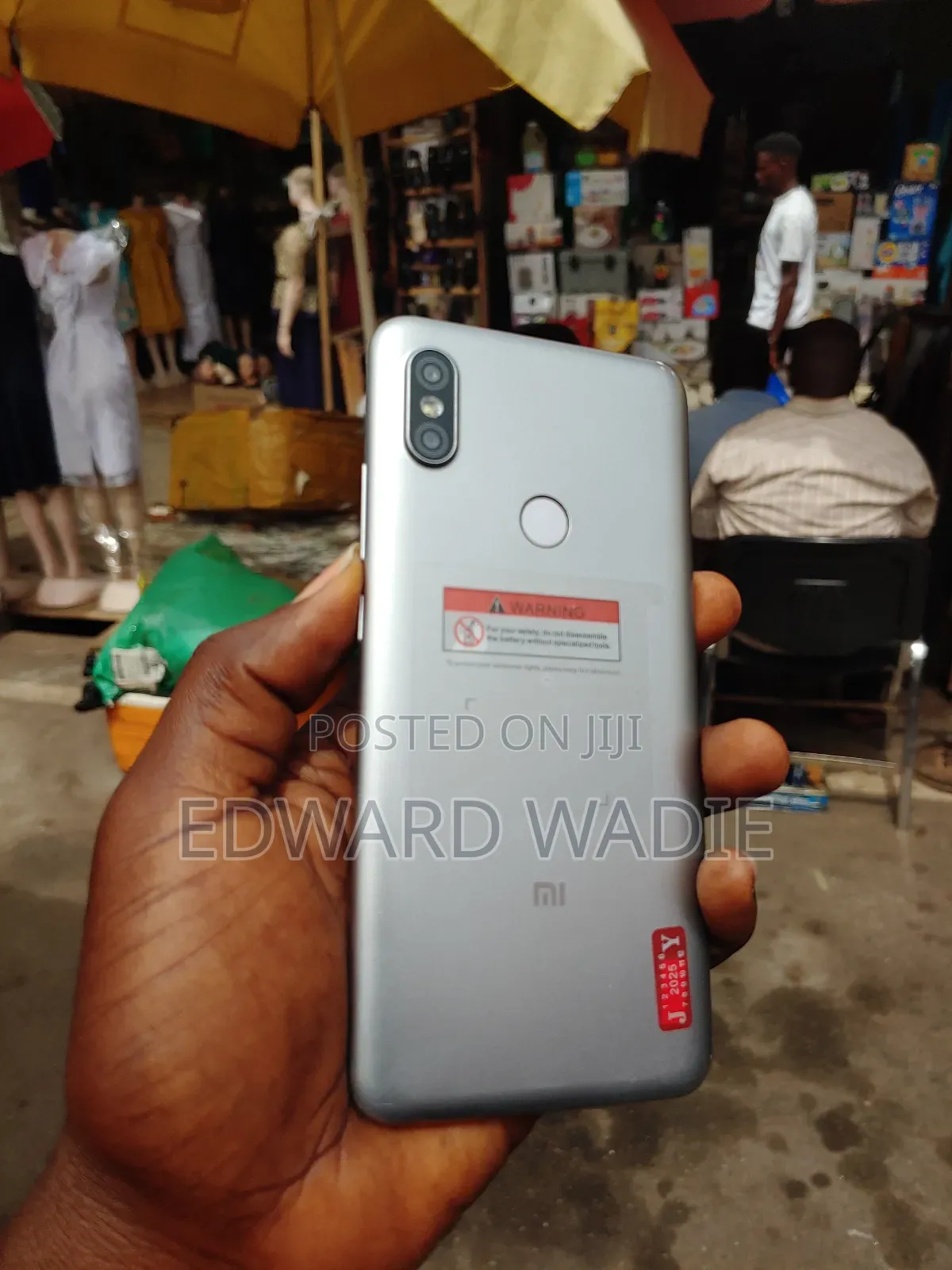 New Mobile Phone 64 GB Gold