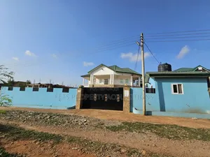 6bdrm House in Adenta for sale