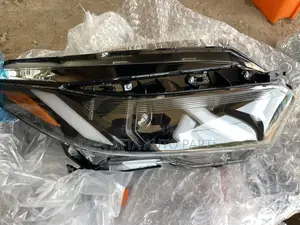 Honda HRV 2019 Spec Head Light