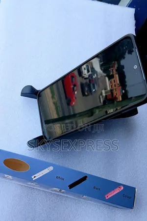 Portable Phone / Tablet Foid Stand