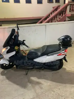 Kymco 2014 White