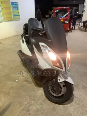 Kymco 2014 White