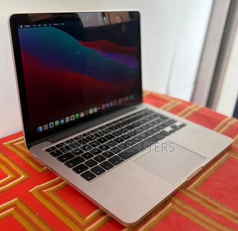 Laptop Apple MacBook Pro 8GB Intel Core I5 SSD 128GB