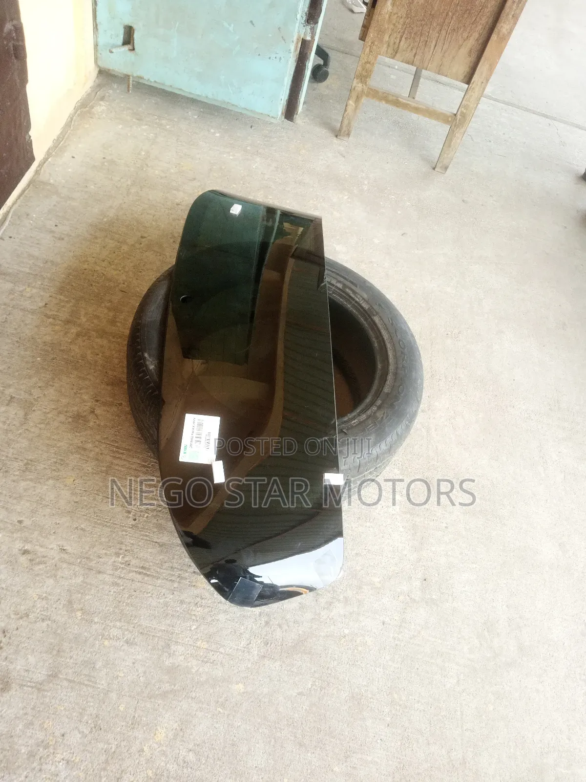 Jeep Renegade 2018 Back Glass Tinted