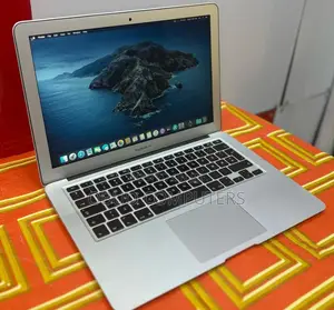Laptop Apple MacBook Air 8GB Intel Core I5 SSD 128GB