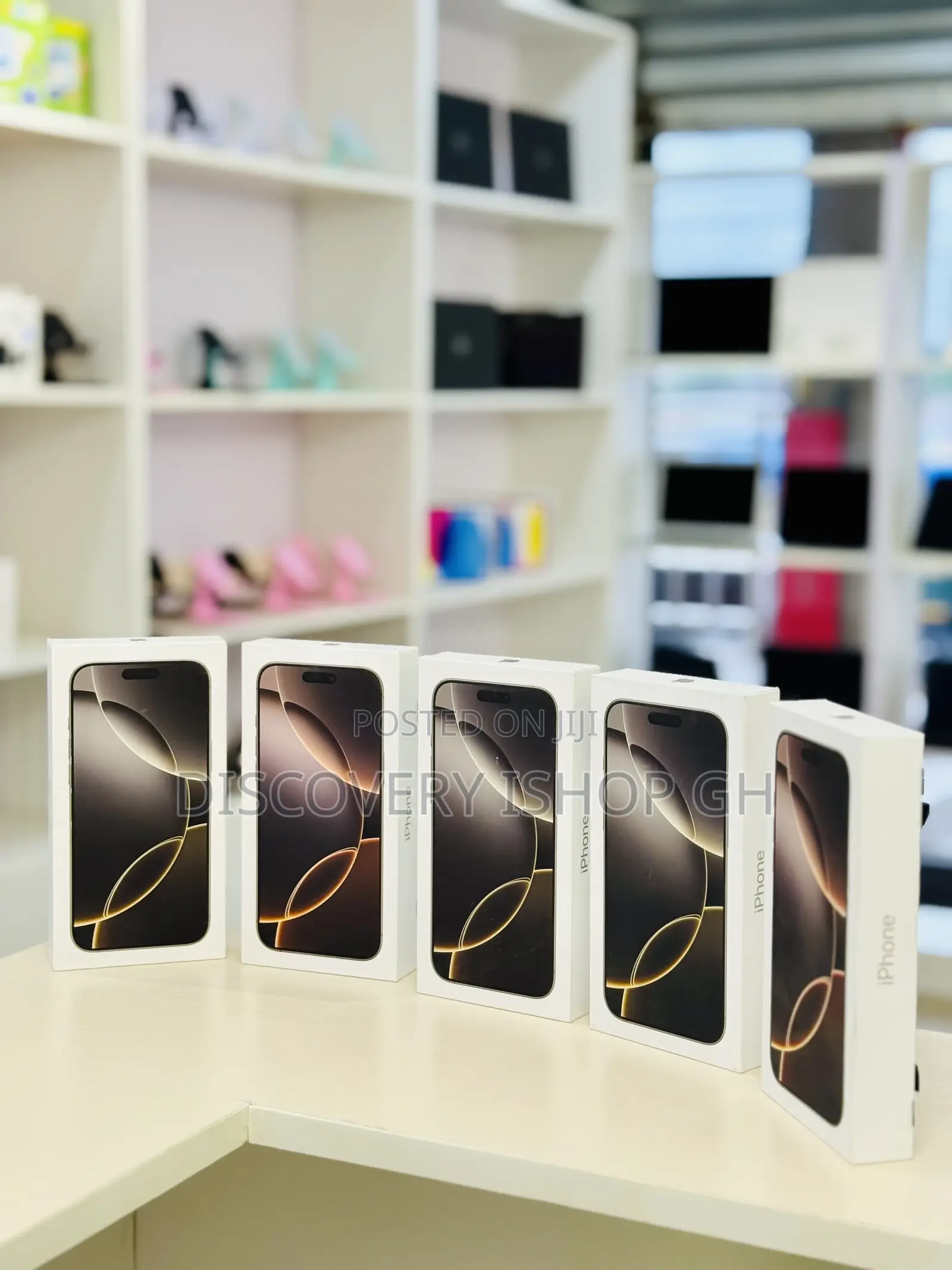 New Apple iPhone 16 Pro Max 256 GB Gold