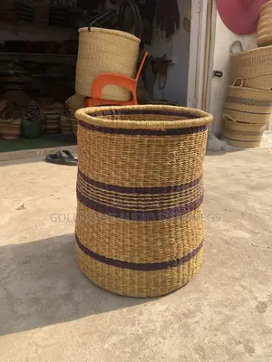 Hand Woven Straw Basket(Laundry Basket)