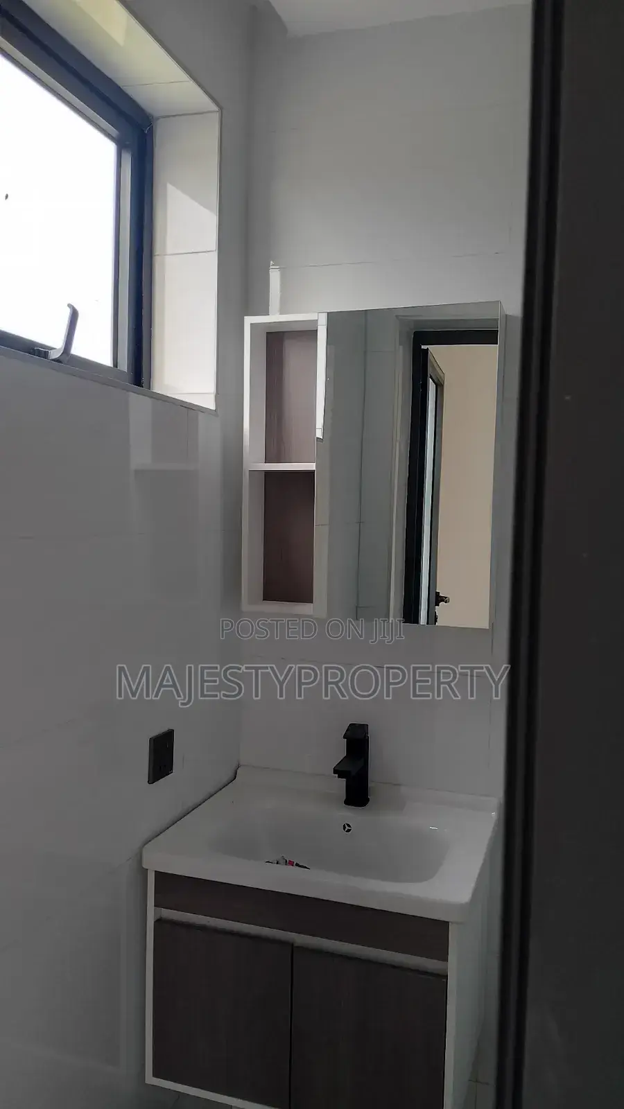 2bdrm Apartment in Spintex for rent