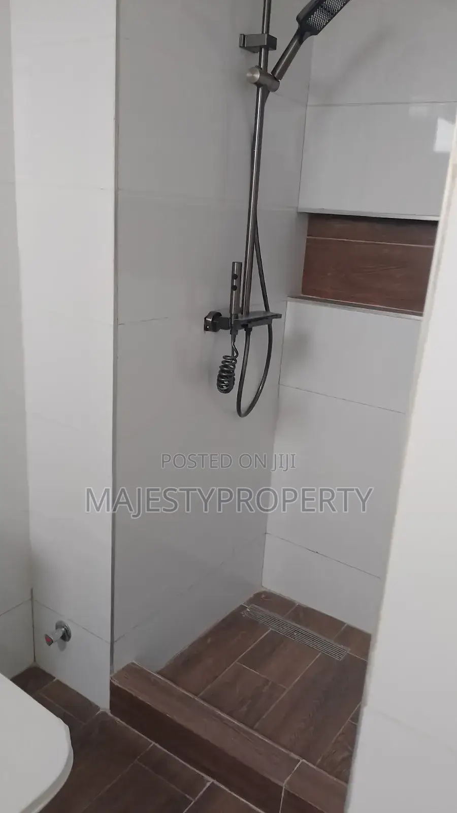 2bdrm Apartment in Spintex for rent