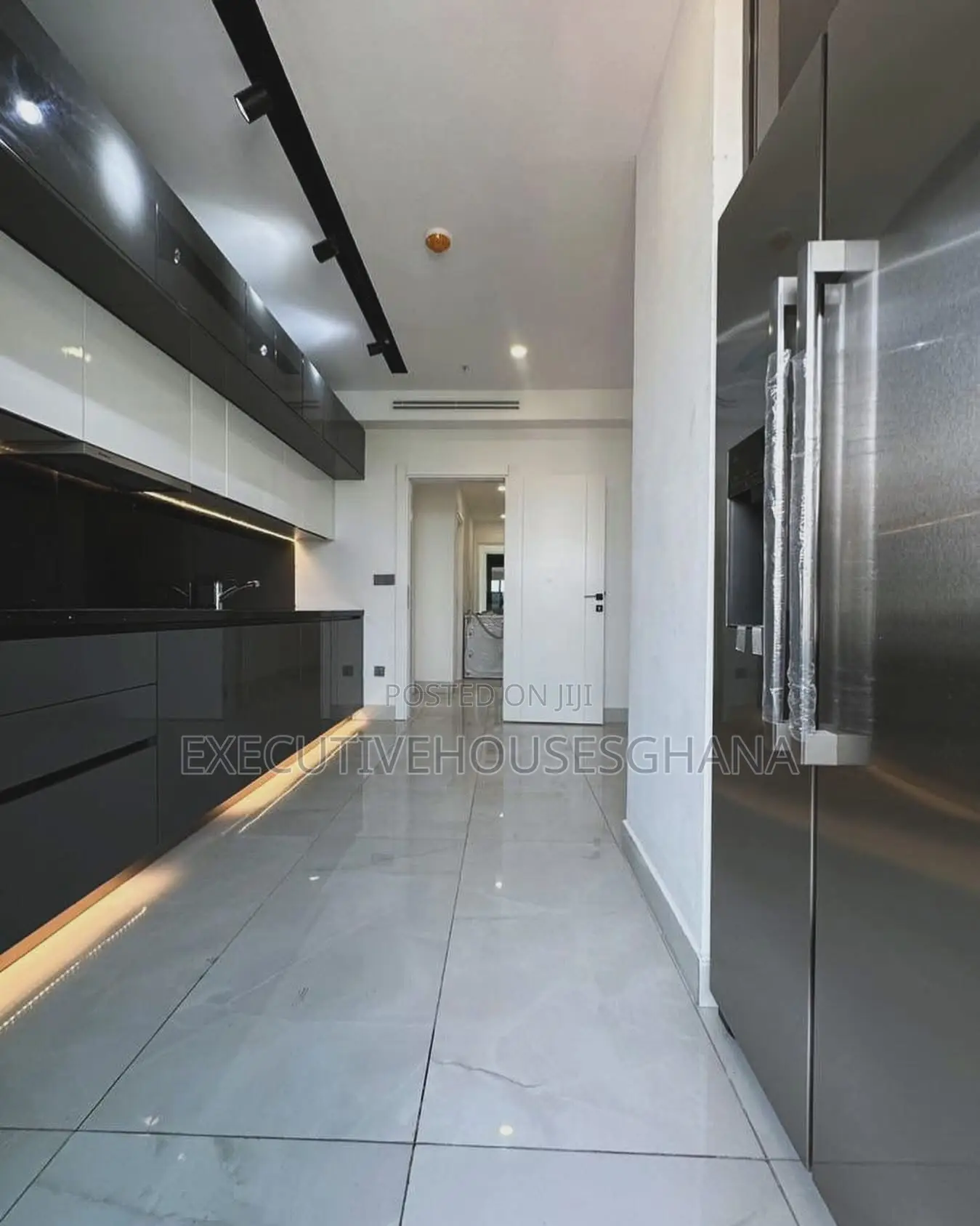 4bdrm House in Airport Residential Area for sale