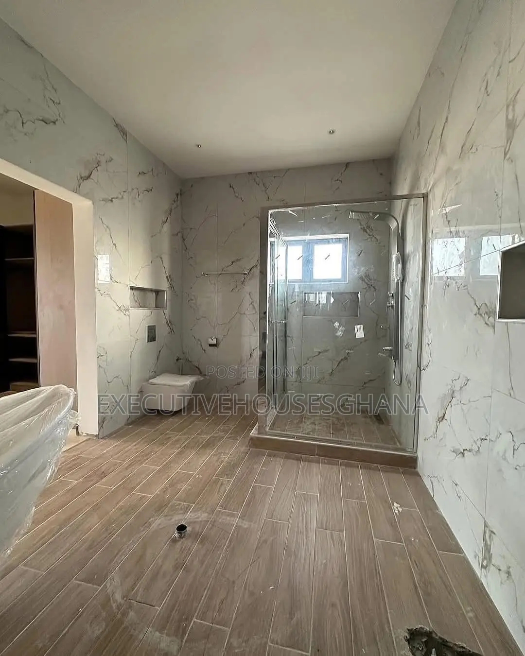 4bdrm House in Accra Metropolitan for sale