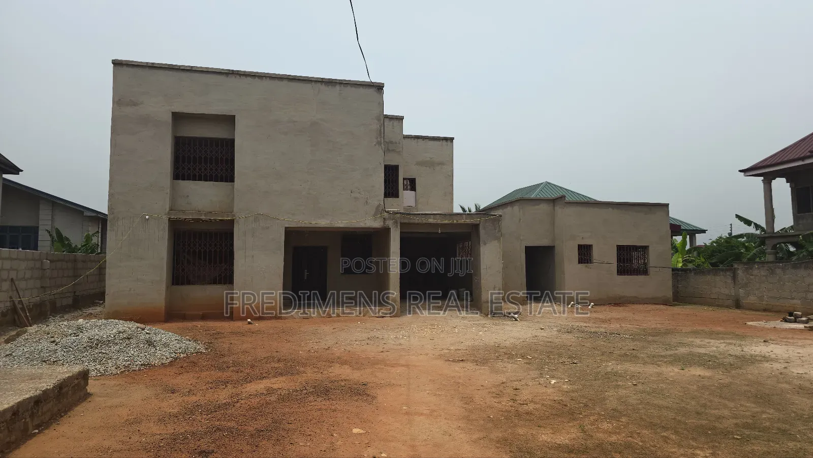 7bdrm House in Fredimens Real, Afigya-Kwabre for sale