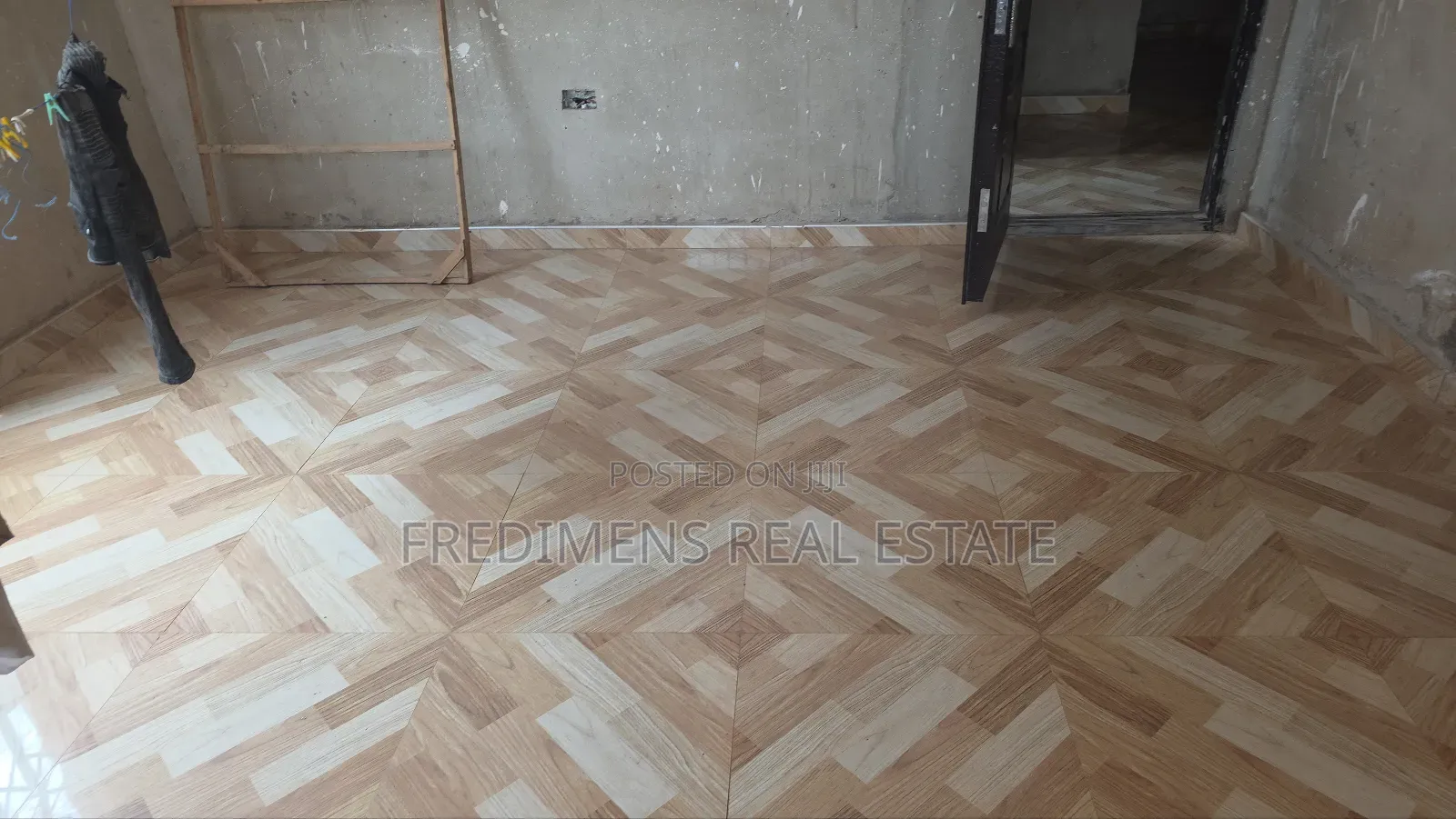 7bdrm House in Fredimens Real, Afigya-Kwabre for sale