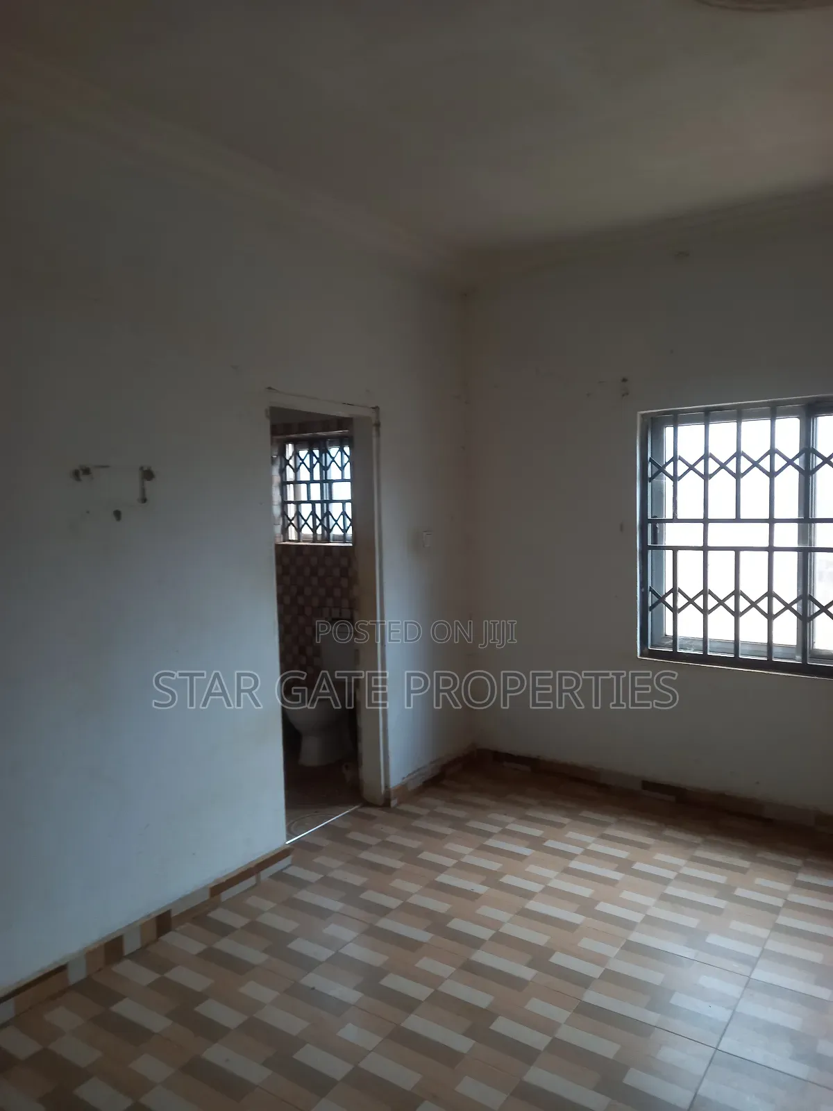 8 Bedrooms for Hotel/ Guest House.