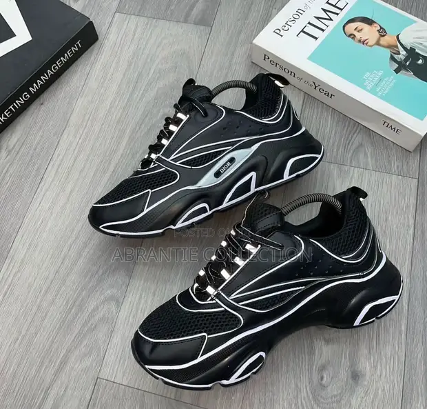 Dior B22 Black/White Sneakers in Dansoman Shoes, Abrantie