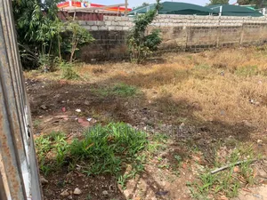One Plot of Roadside Land for Sale