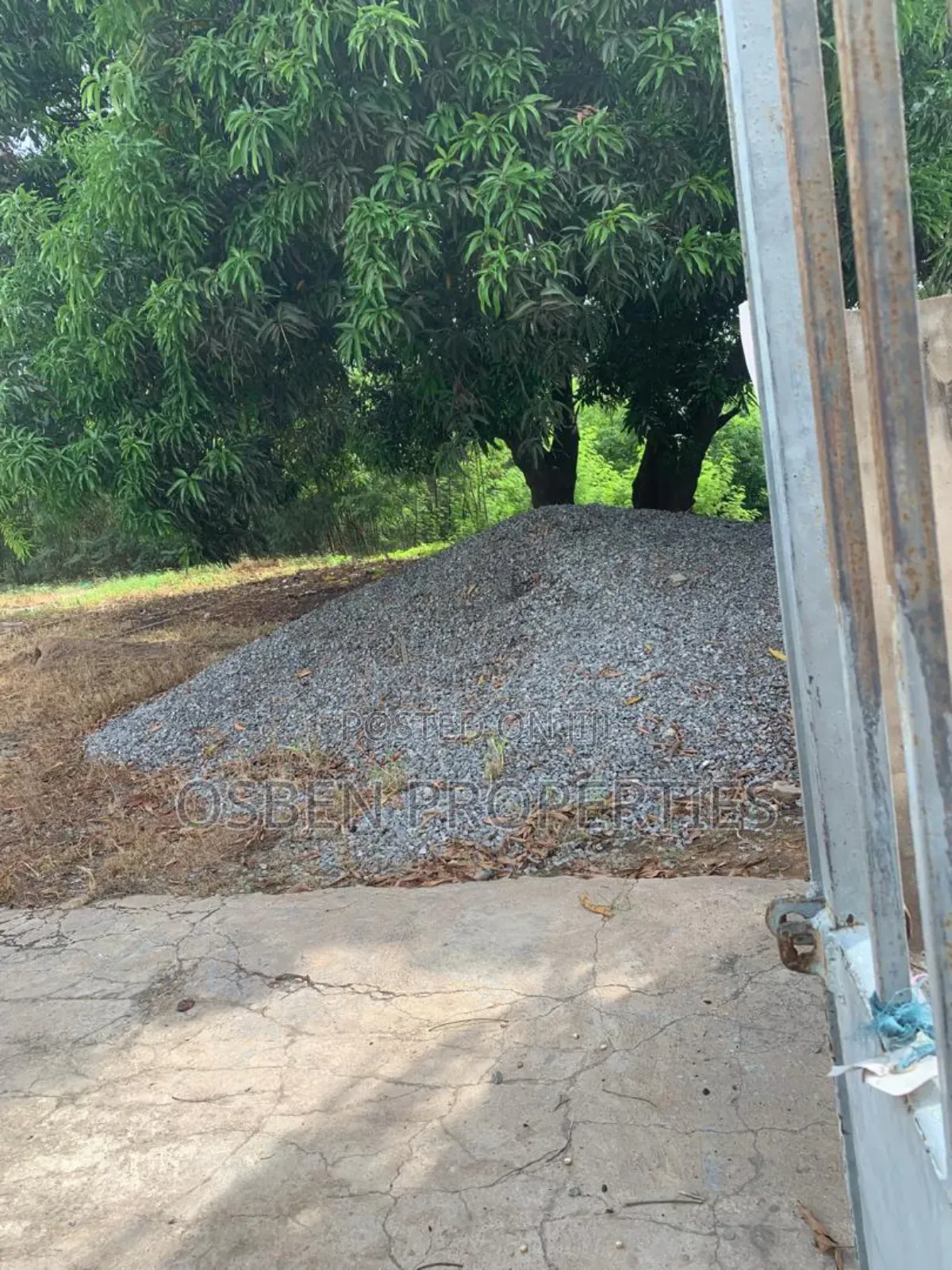 One Plot of Roadside Land for Sale