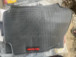 Toyota Rav 4 Floor Mat