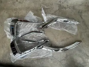 Mitsubishi Outlander 2017,2018,2019,Front Bumper Shiny