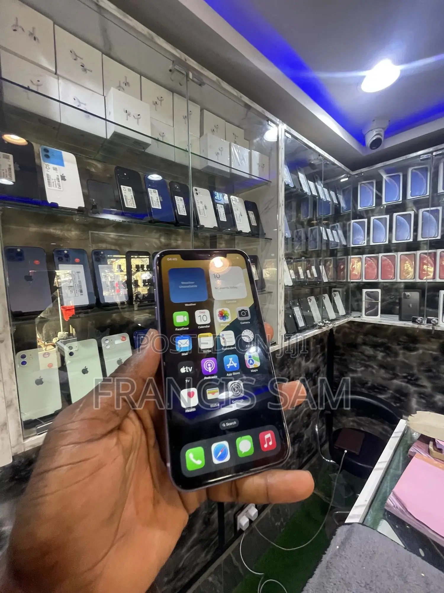Apple iPhone 11 64 GB Purple