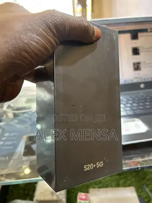 Photo - New Samsung Galaxy S20+ 128 GB Blue
