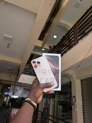 New Apple iPhone 16 Pro Max 256 GB Gold