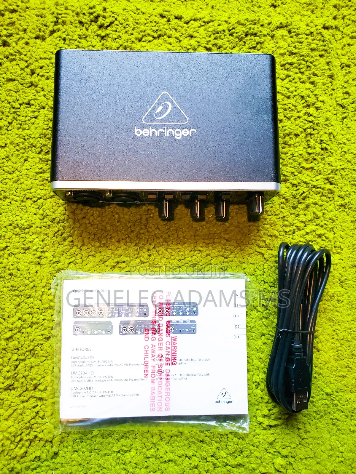 Original Behringer U-Phoria Umc202hd