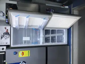 Energy Saving Efficiency Pearl Bottom Freezer 142 Liters