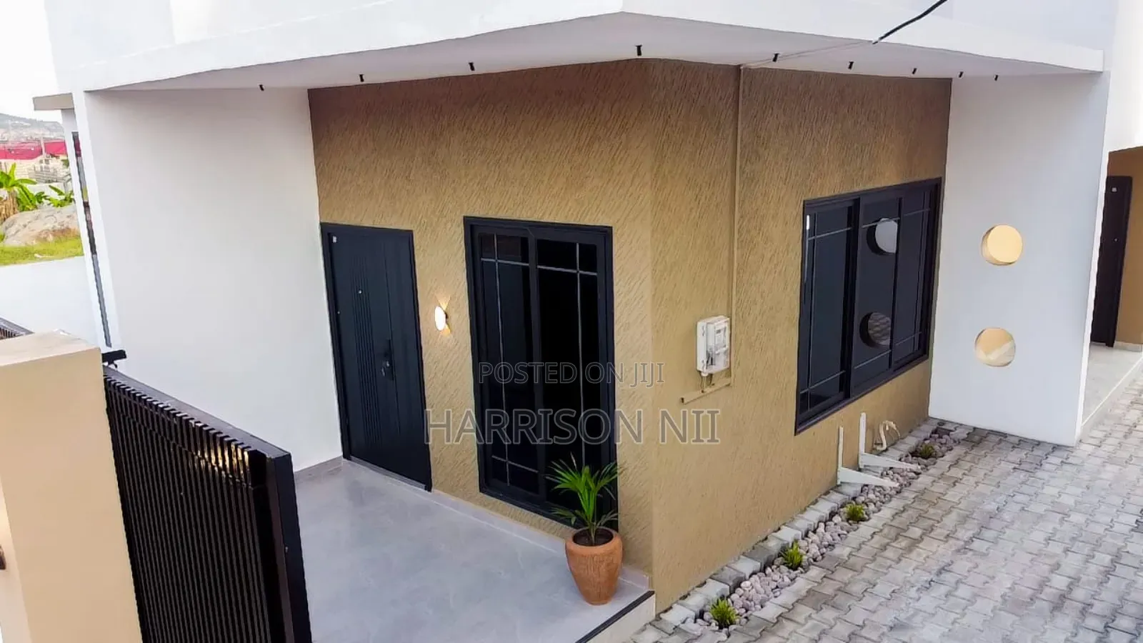 2bdrm House in Satelite, Accra Metropolitan for sale