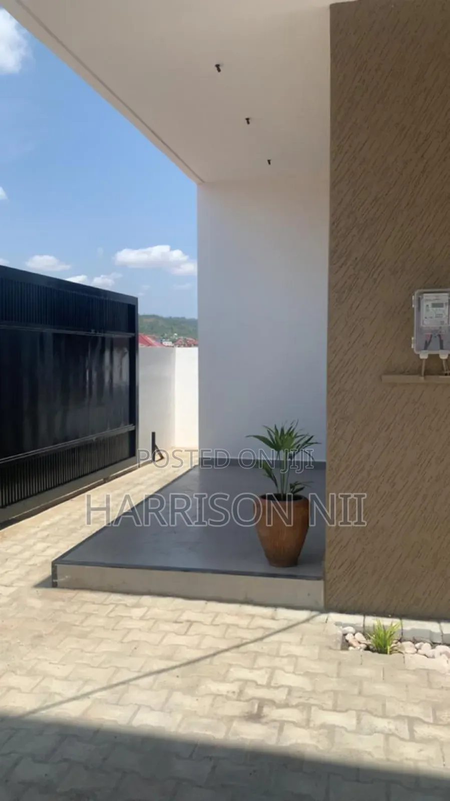 2bdrm House in Satelite, Accra Metropolitan for sale